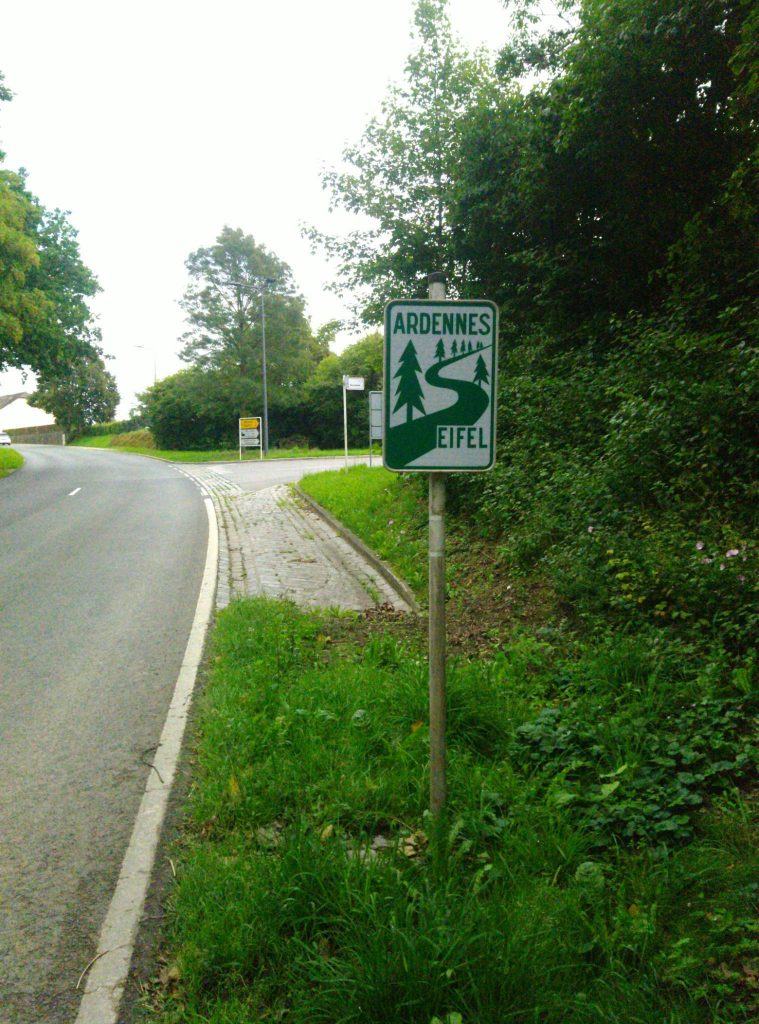 Schild "Ardennen-Eifel"