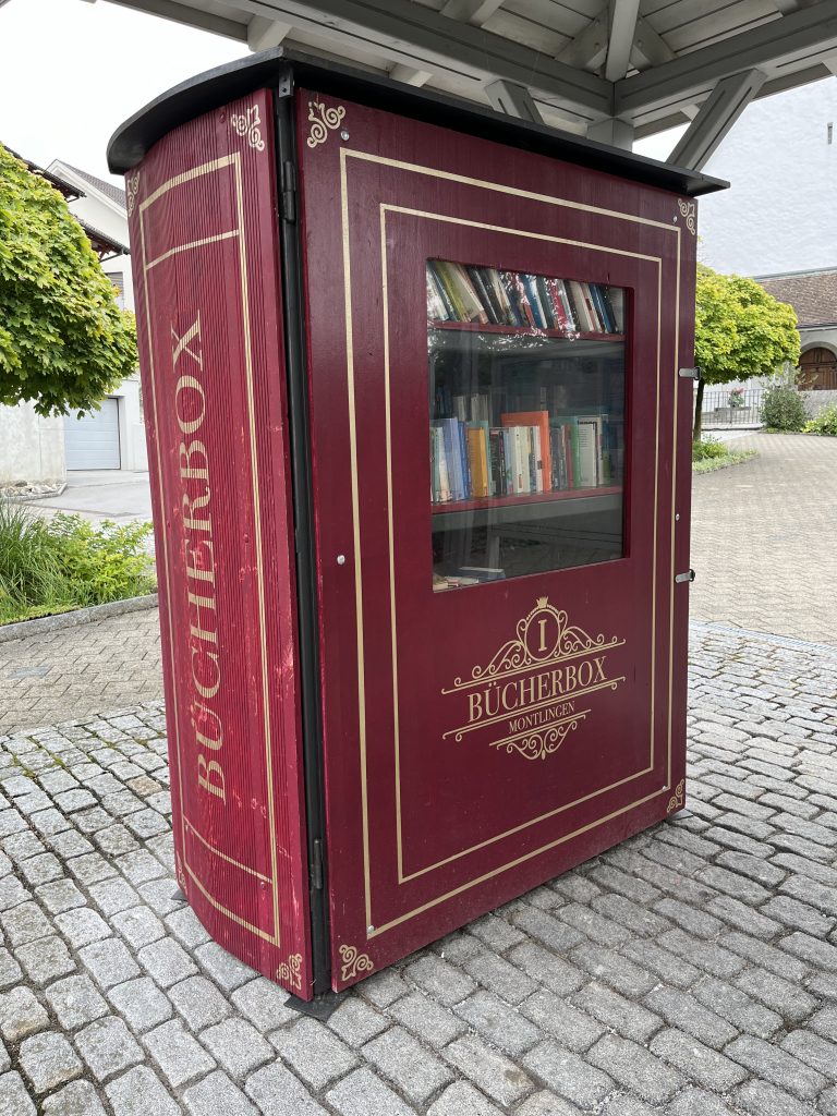 Bücherbox in Montlingen